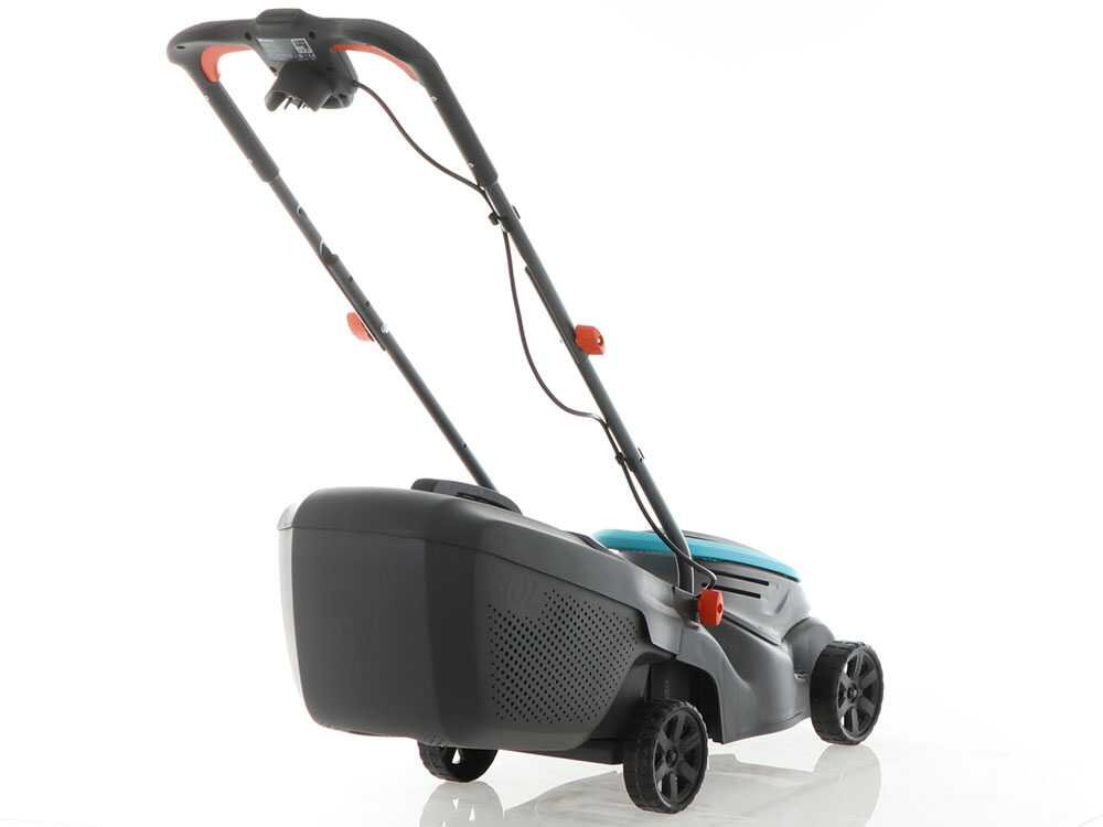 Gardena PowerMax 32/1200 Elektro-Rasenmäher – 32 cm Schnittbreite – zum Schieben – mit Fangkorb – Ansicht 5