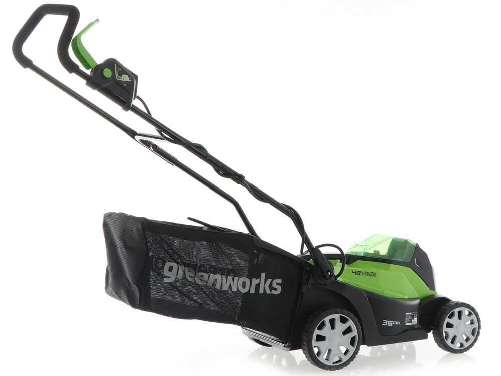 Greenworks G48LM36K2 Akku-Rasenmäher – 36 cm Schnittbreite – zum Schieben – mit Fangkorb – Ansicht 4