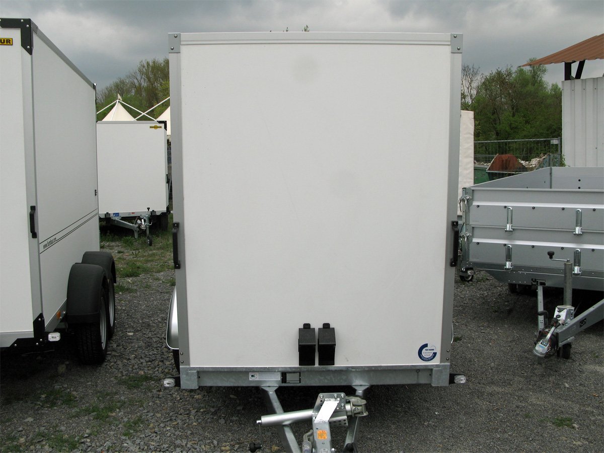 Hapert Kofferanhänger Sapphire L-2 - 2700 – Bereifung 185 R 14 C – Ladefläche 350 × 150 cm – 2700 kg – Tandemachser – Ansicht 2