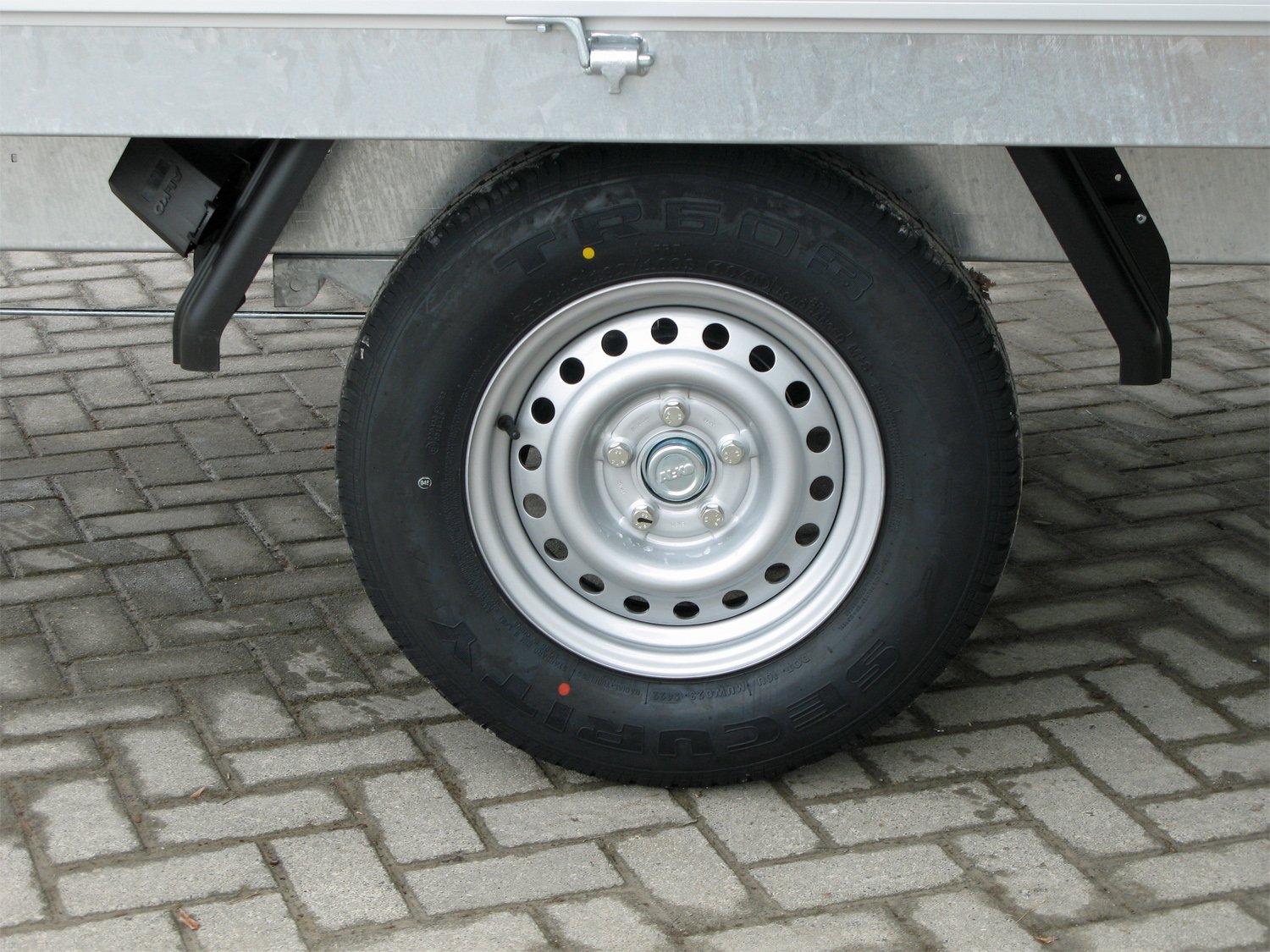 Hapert Pritschenhochlader Azure H-1 - 1350 - 2800 x 1600 – Ladefläche 280 × 160 cm – 1350 kg – Einachser – Ansicht 5