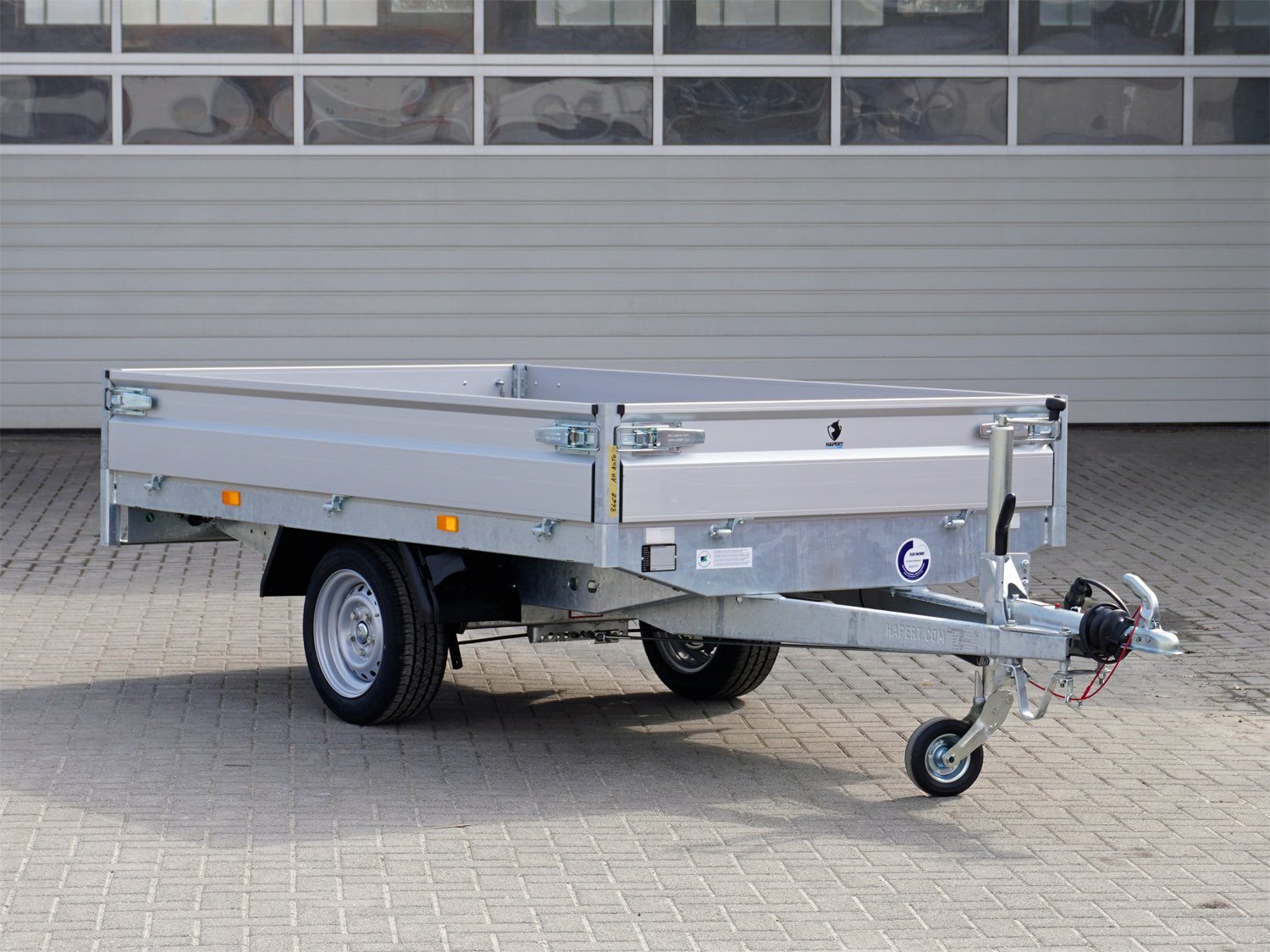 Hapert Pritschenhochlader Azure H-1 - 1500 - 2800 x 1800 – niedriges Fahrwerk – Ladefläche 280 × 180 cm – 1500 kg – Einachser – Ansicht 1