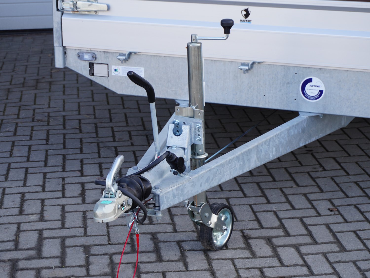 Hapert Pritschenhochlader Azure H-2 - 2700 - 4050 x 1800 – niedriges Fahrwerk – Ladefläche 405 × 180 cm – 2700 kg – Tandemachser – Ansicht 5
