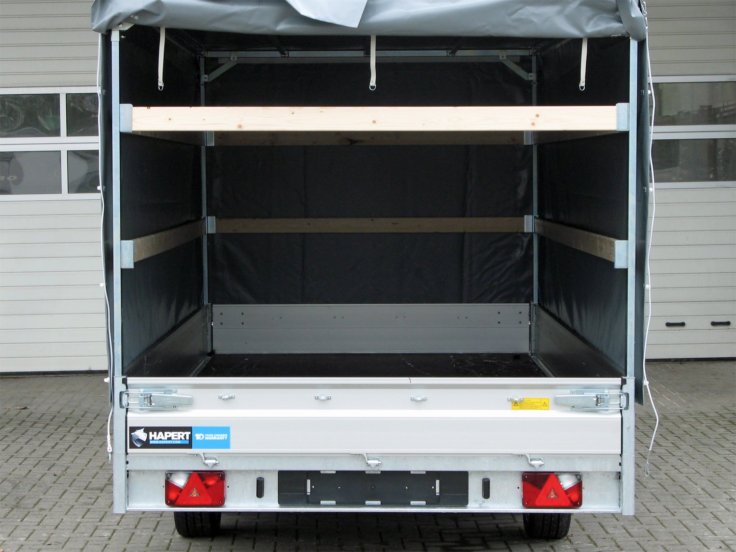 Hapert Pritschenhochlader Azure H-2 - 2700 - 4050 x 2000 – 2000 mm Hochplane – Ladefläche 405 × 200 cm – 2700 kg – Tandemachser – Ansicht 4