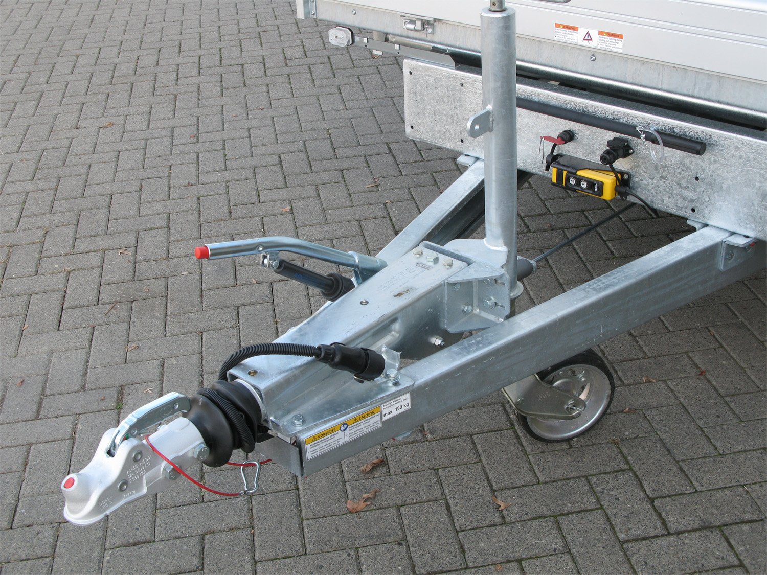 Humbaur 3-Seiten-Kipper HTK 3000.31 ALU – Alu BW Aufsatz, Auffahrpaket – Ladefläche 314 × 175 cm – 3000 kg – Tandemachser – Ansicht 5
