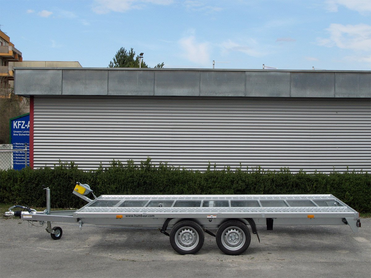 Humbaur Autotransporter MTK 354722 kippbar – Kippbrücke mechanisch kippbar – Ladefläche 470 × 218 cm – 3500 kg – Tandemachser – Ansicht 3