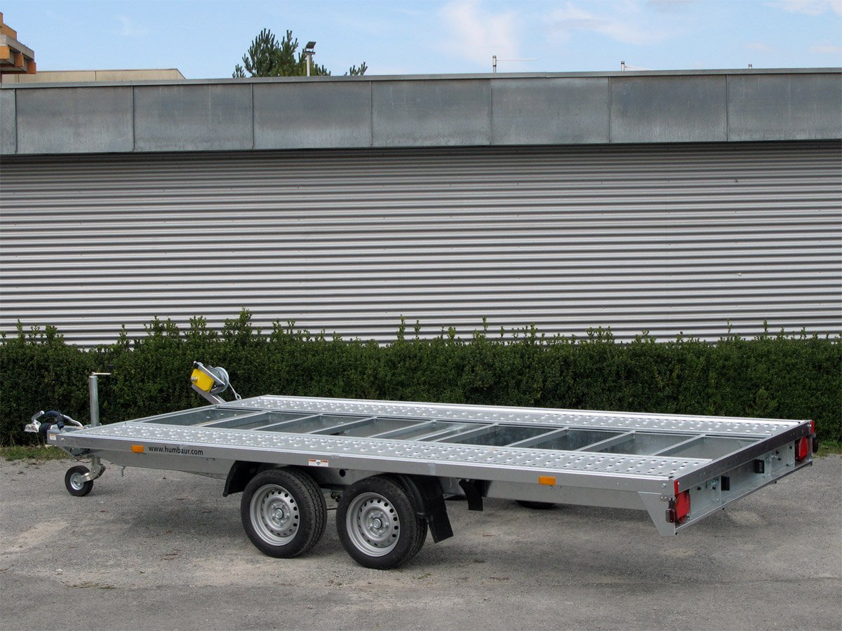 Humbaur Autotransporter MTK 354722 kippbar – Kippbrücke mechanisch kippbar – Ladefläche 470 × 218 cm – 3500 kg – Tandemachser – Ansicht 4