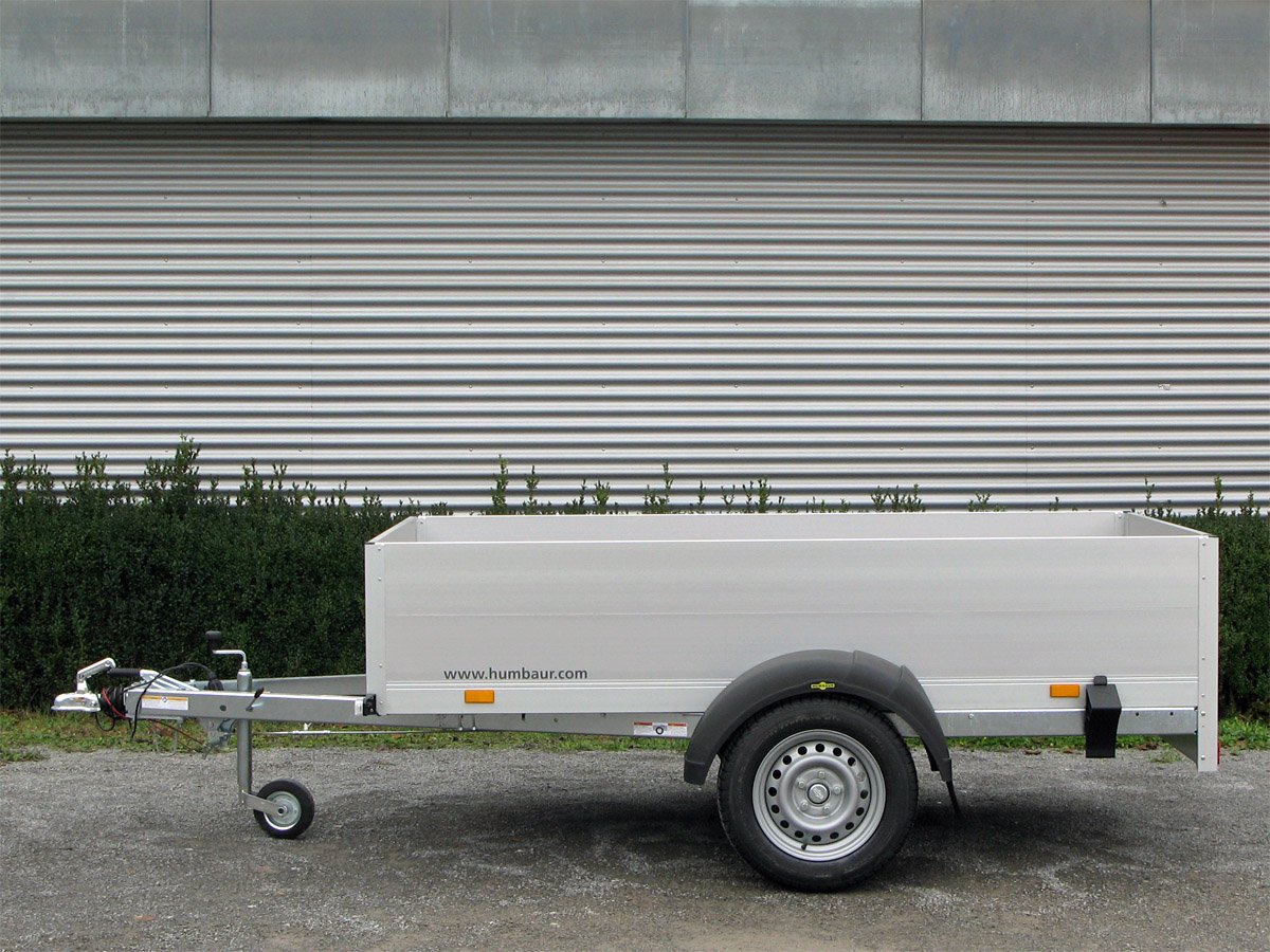 Humbaur Kastenanhänger HA132513-5 – 500 mm Bordwand – Ladefläche 251 × 131 cm – 1300 kg – Einachser – Ansicht 2