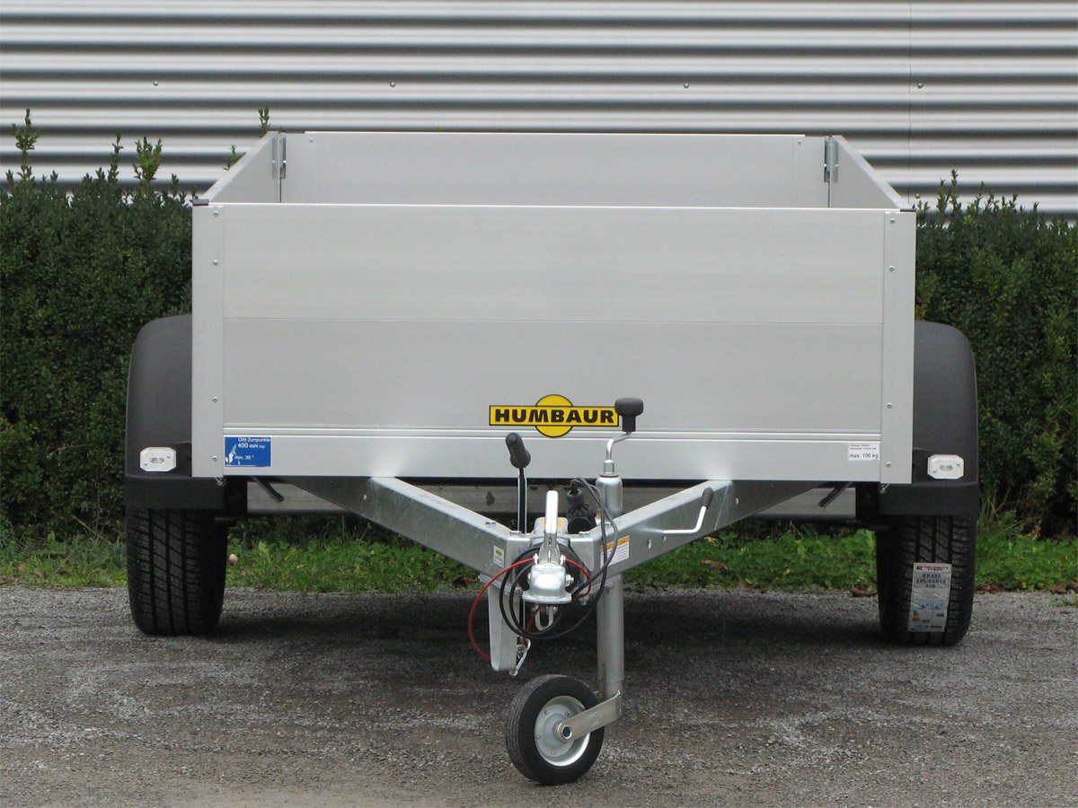 Humbaur Kastenanhänger HA132513-5 – 500 mm Bordwand – Ladefläche 251 × 131 cm – 1300 kg – Einachser – Ansicht 3