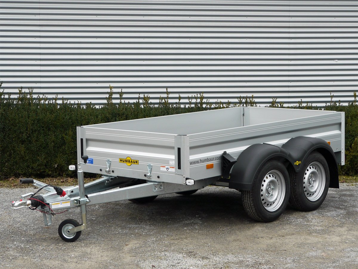 Humbaur Kastenanhänger HA202513 – Ladehöhe 540mm, Bereifung 13" – Ladefläche 251 × 131 cm – 2000 kg – Tandemachser – Ansicht 1