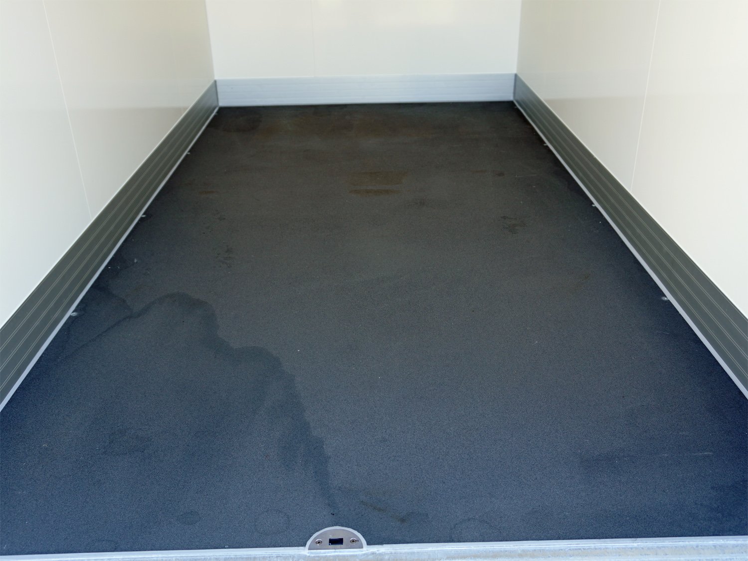 Humbaur Kühlkoffer HGK 25 32 18 – 21 PF60 Deluxe – Ladefläche 313 × 167 cm – 2500 kg – Tandemachser – Ansicht 5