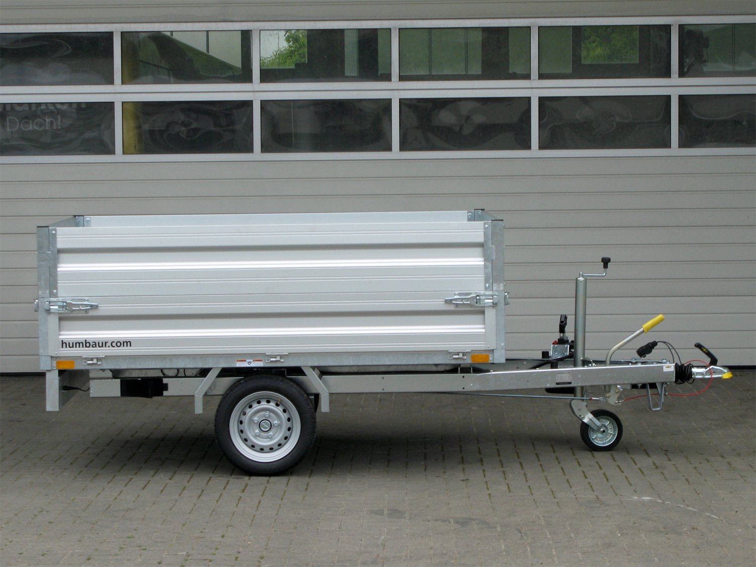 Humbaur Rückwärtskipper HUK 152314 – BW Aufsatz - FLEX e Pump – Ladefläche 230 × 140 cm – 1500 kg – Einachser – Ansicht 4