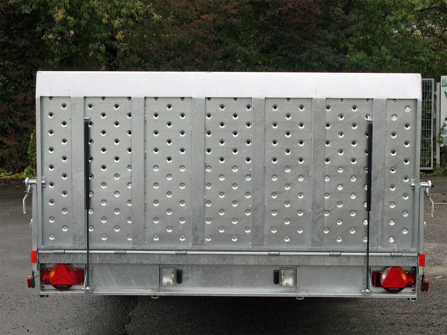 Humbaur Universaltransporter MTKA 354222 Allcomfort – Ladefläche 420 × 218 cm – 3500 kg – Tandemachser – Ansicht 3