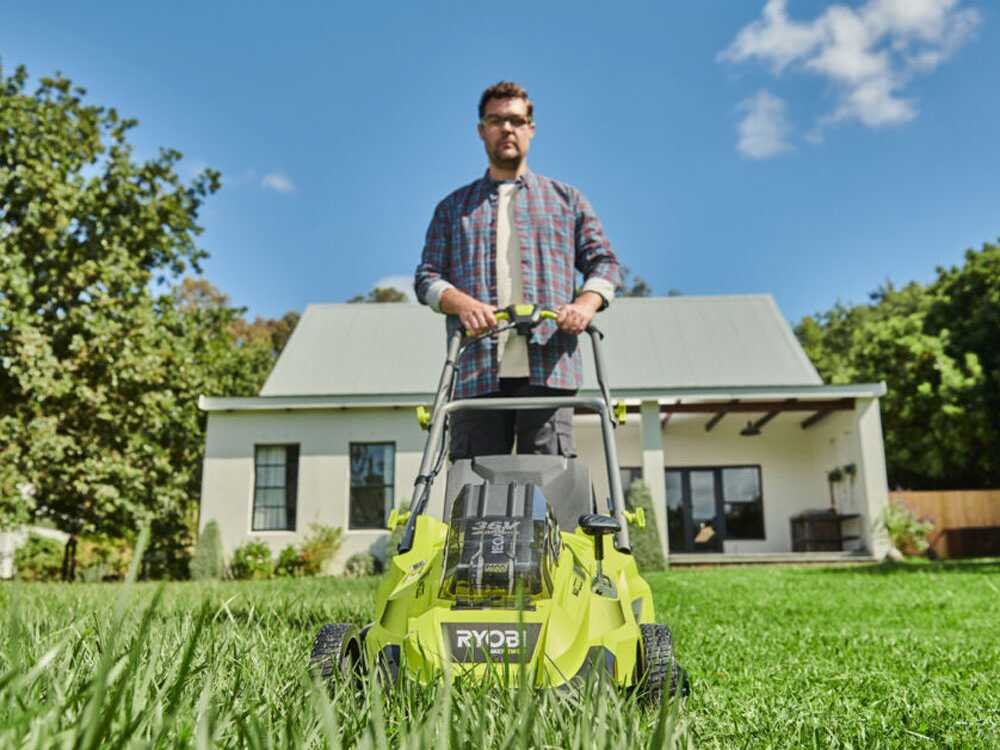 Ryobi RLM36X41H60PG Akku-Rasenmäher – 40 cm Schnittbreite – zum Schieben – mit Fangkorb – Ansicht 5