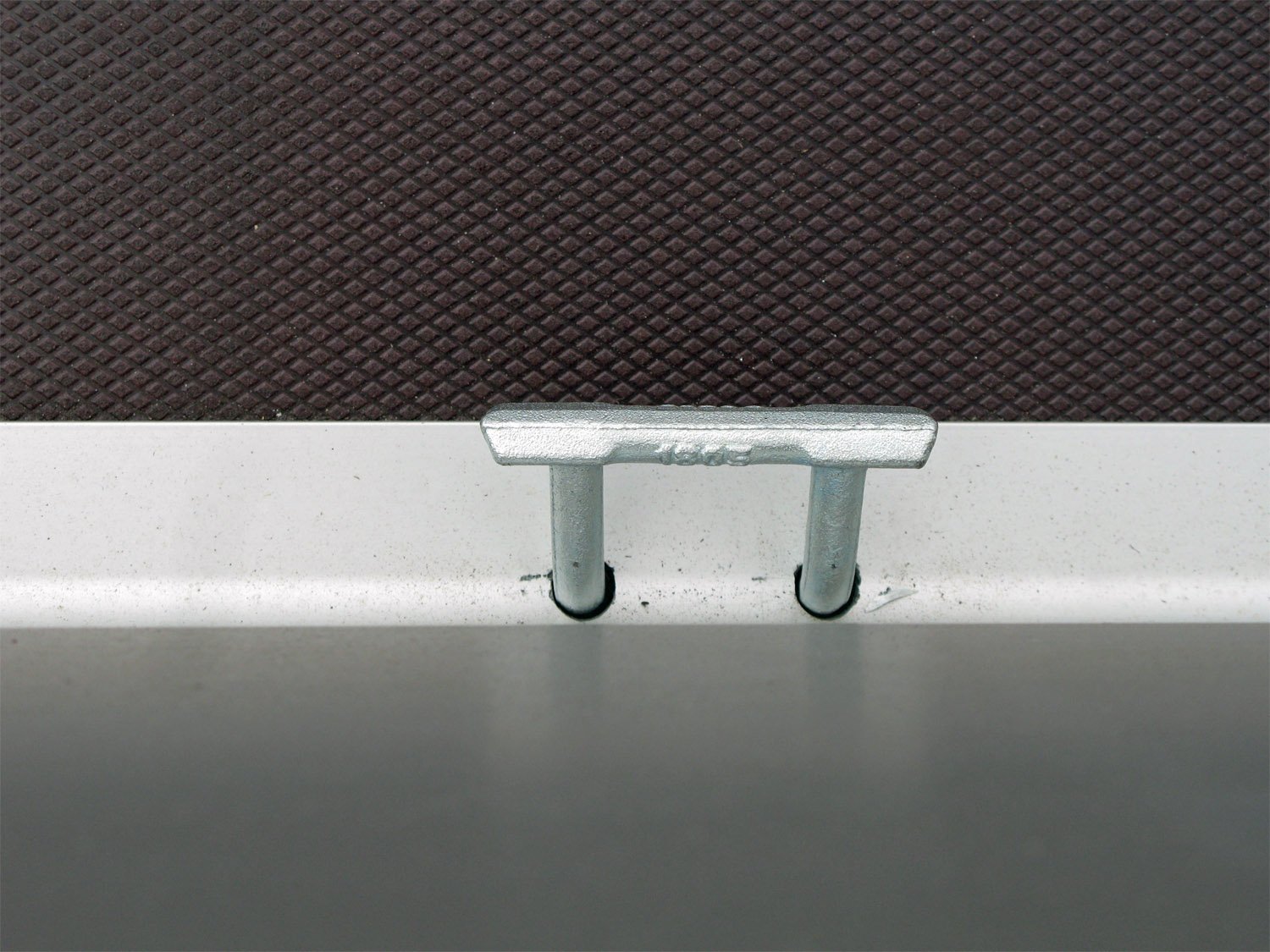 Saris Kastenanhänger MP 255 133 750 1 – klappbare Vorderwand – Ladefläche 255 × 133 cm – 750 kg – Einachser – Ansicht 5