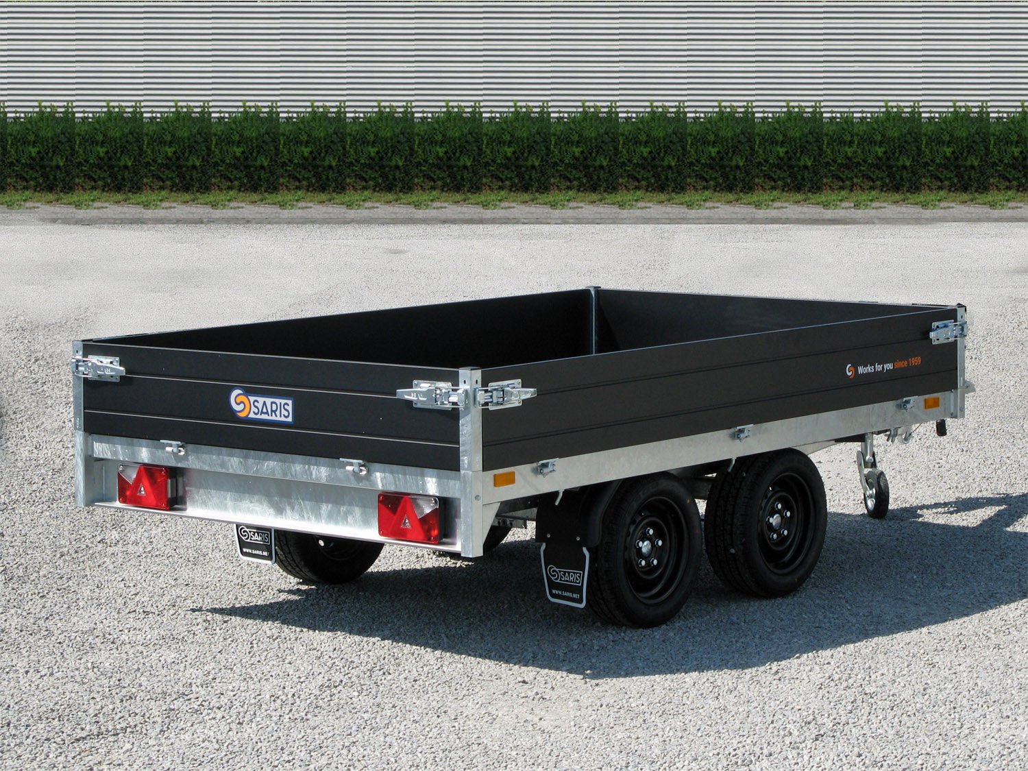 Saris Pritschenhochlader PL 276 170 2700 2 – 35cm Bordwand – Ladefläche 276 × 170 cm – 2700 kg – Tandemachser – Ansicht 5