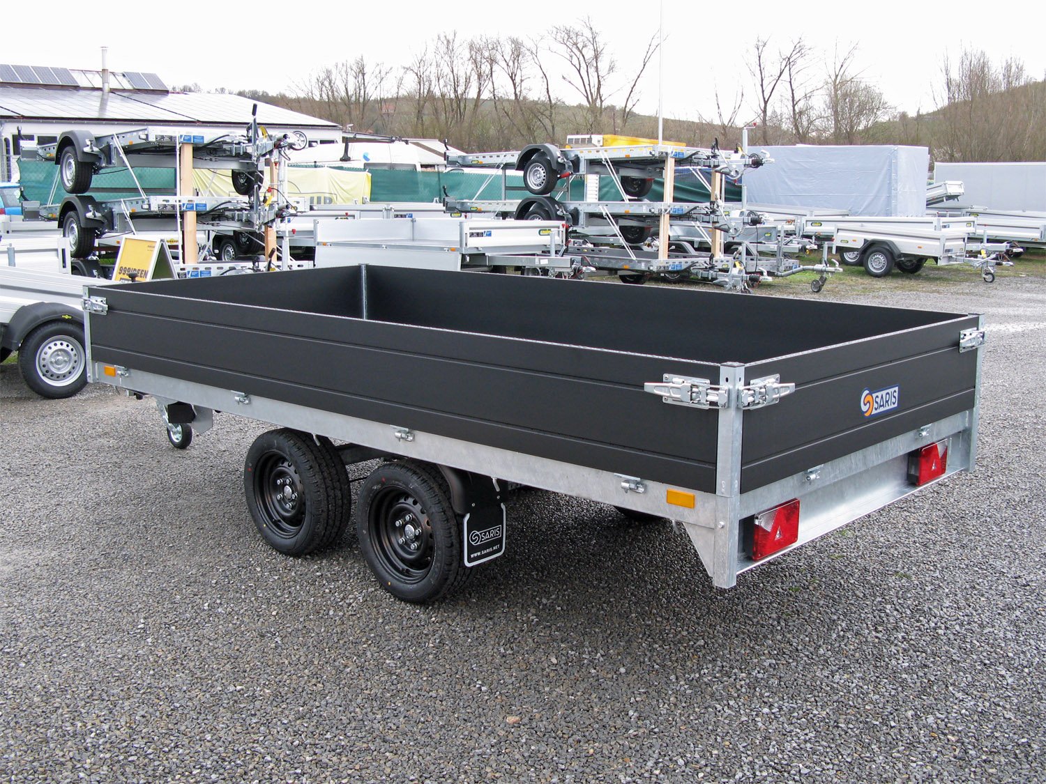 Saris Pritschenhochlader PL 356 184 2700 2 – Ladefläche 356 × 184 cm – 2700 kg – Tandemachser – Ansicht 5