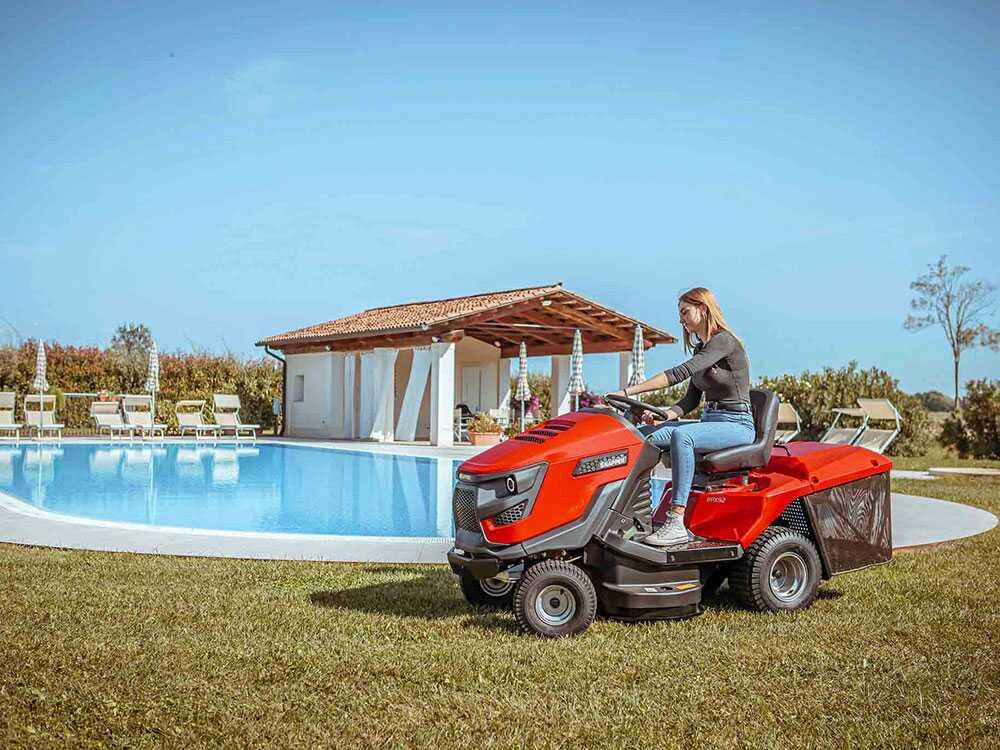 Snapper RPX92 Rasentraktor – 92 cm Schnittbreite – Hydrostatik – Fangkorb 300 l – Ansicht 2