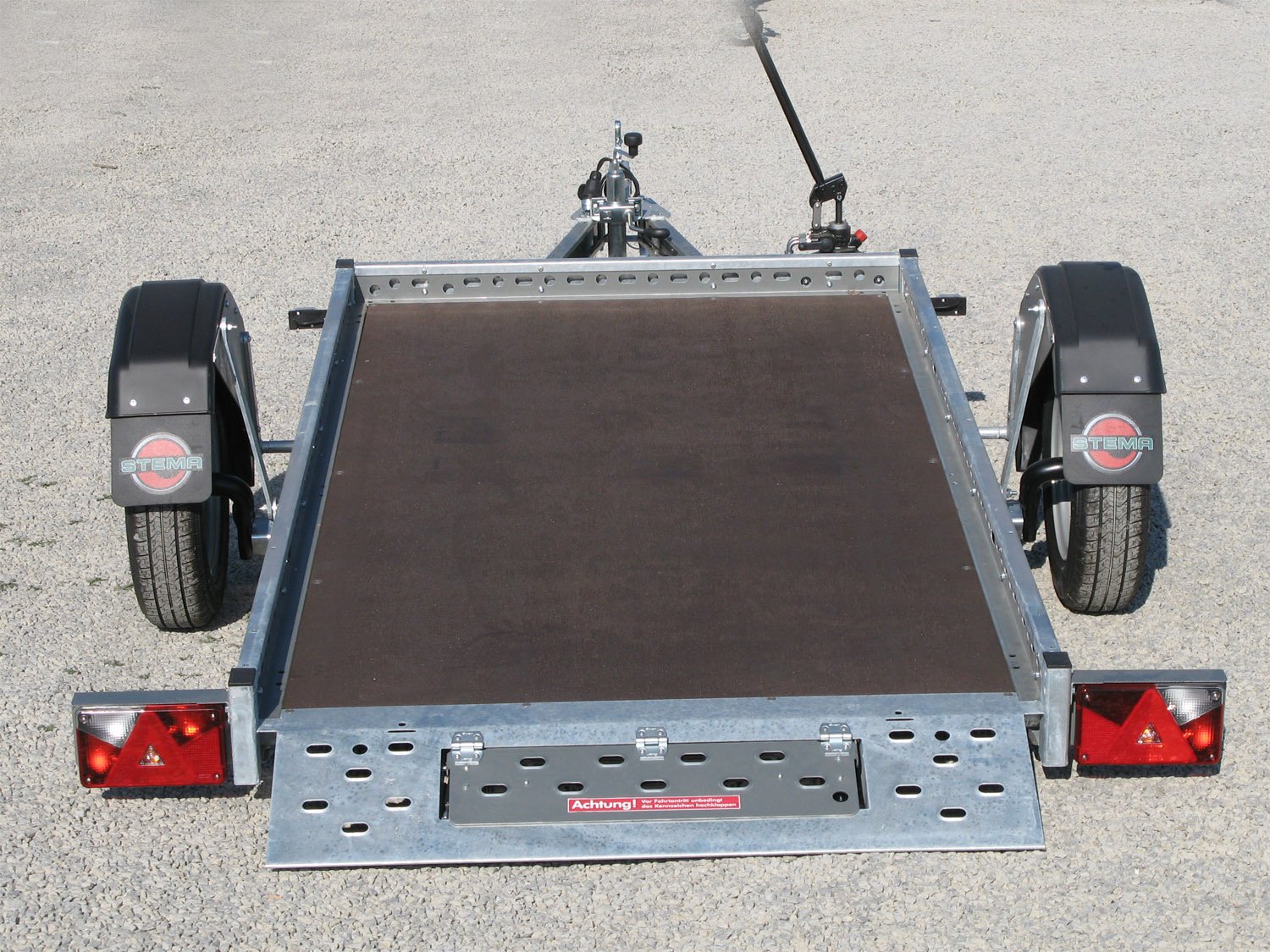 STEMA Absenkanhänger WOM XT 750 STS O1 7.5-25-13.1 – Absenkanhänger ungebremst – Ladefläche 251 × 128 cm – 750 kg – Einachser – Ansicht 4