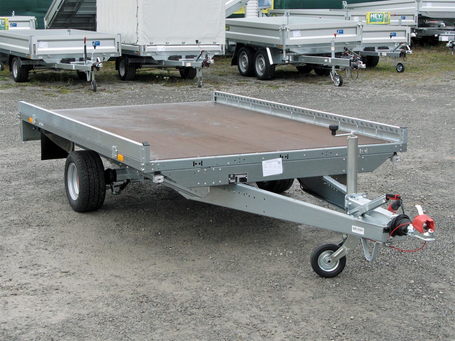 STEMA Autotransporter SHA O2 15-30-18.1 Carrier XL – Rampengröße: 290 x 26 - 100km/h – Ladefläche 301 × 183 cm – 1500 kg – Einachser – Ansicht 1