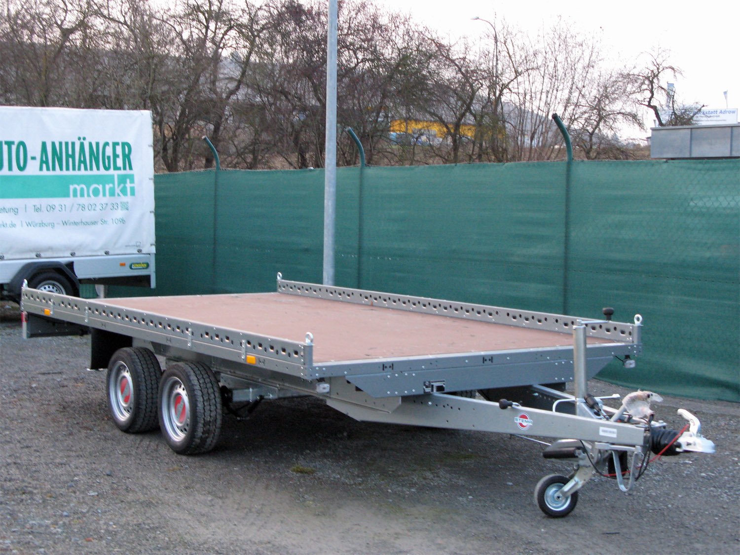 STEMA Autotransporter SHA O2 35-40-20.2 Carrier XL – Rampengröße: 290 x 26 - 100km/h – Ladefläche 401 × 203 cm – 3500 kg – Tandemachser – Ansicht 1