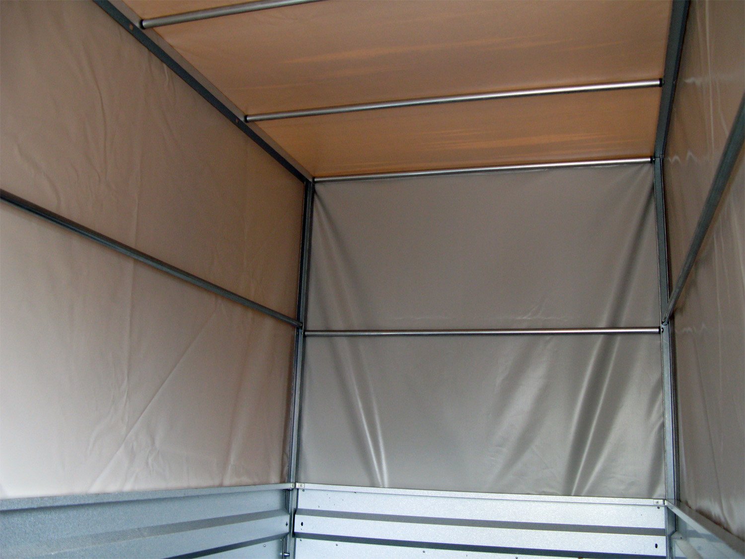 STEMA Kastenanhänger FT 7.5-20-10.1B – inkl. Planenaufbau 100 cm lose beigelegt – Ladefläche 201 × 108 cm – 750 kg – Einachser – Ansicht 5