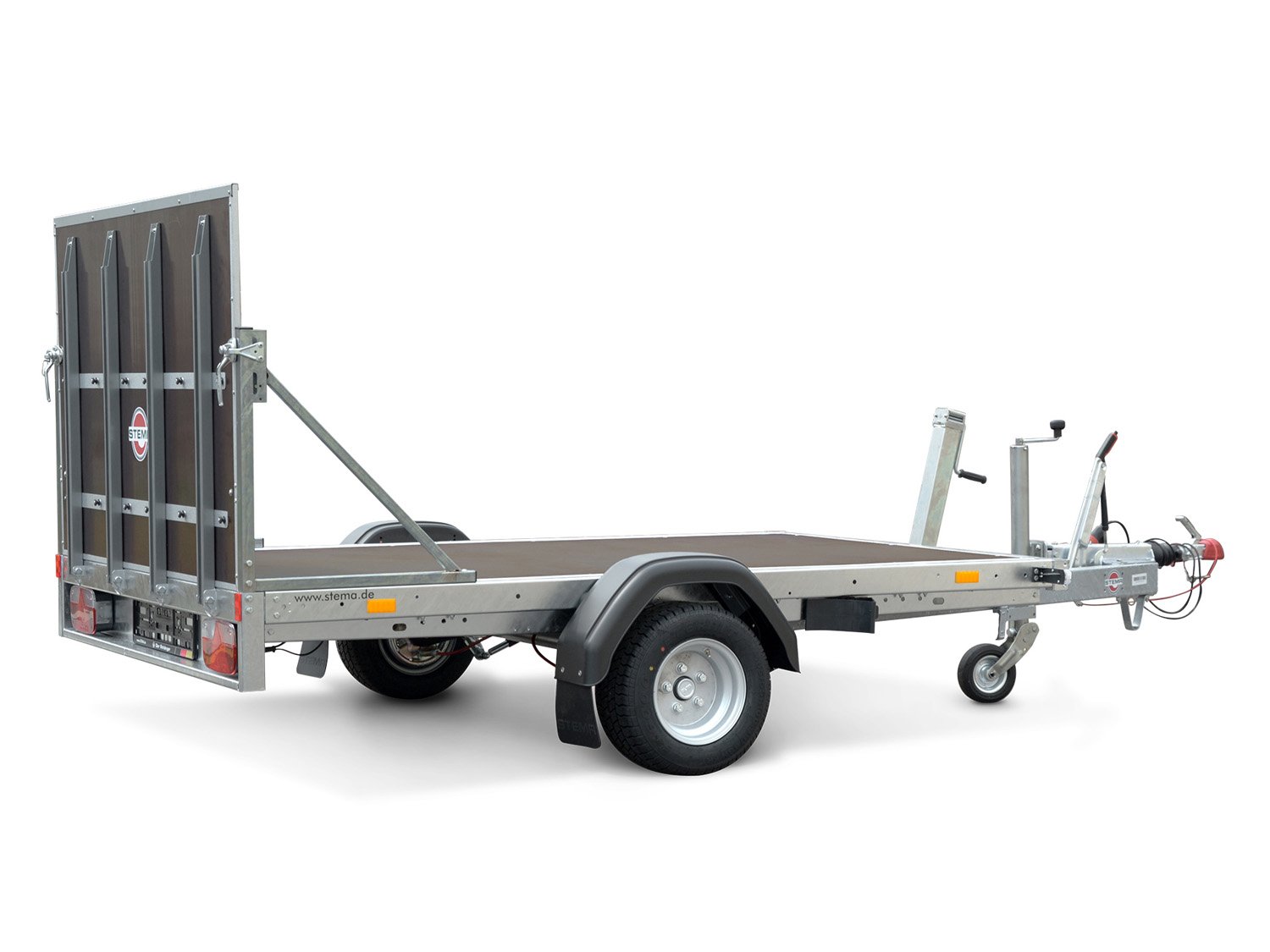 STEMA Kastenanhänger MUT O2 13-30-15.1 – Plattform – Rückwand – Ladefläche 301 × 153 cm – 1300 kg – Einachser – Ansicht 1