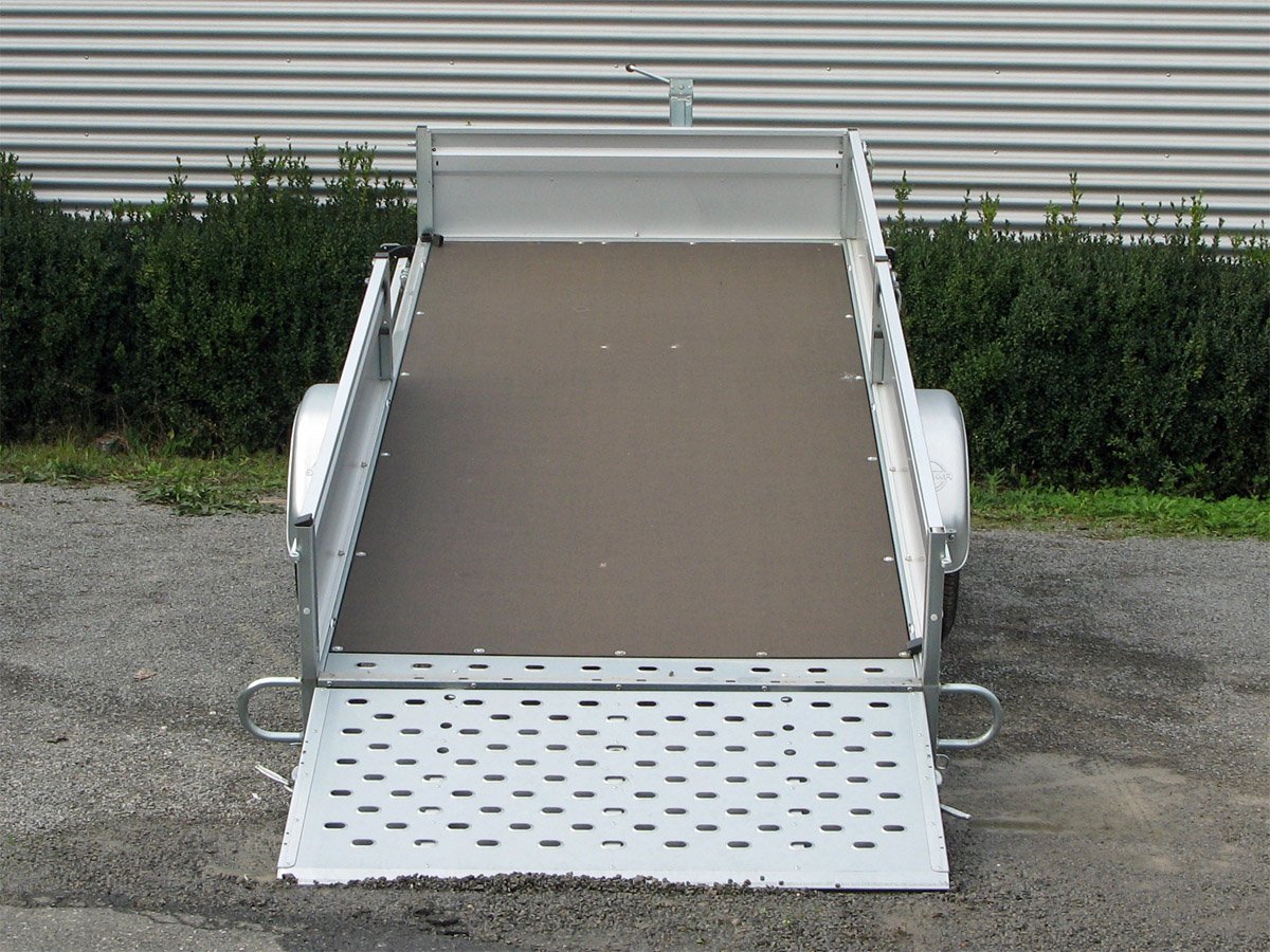 STEMA Kastenanhänger STP O1 7.5-30-13.1 REX 30 – geteilte Bordwand - Kippmechanik mit Auffahrrampe – Ladefläche 301 × 128 cm – 750 kg – Einachser – Ansicht 5