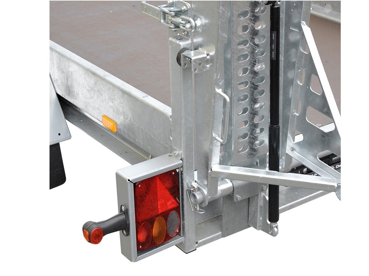 STEMA Maschinentransporter BMAT O2 35-36-18.2 – höhenverstellbares Zentralrohr – Ladefläche 360 × 180 cm – 3500 kg – Tandemachser – Ansicht 4