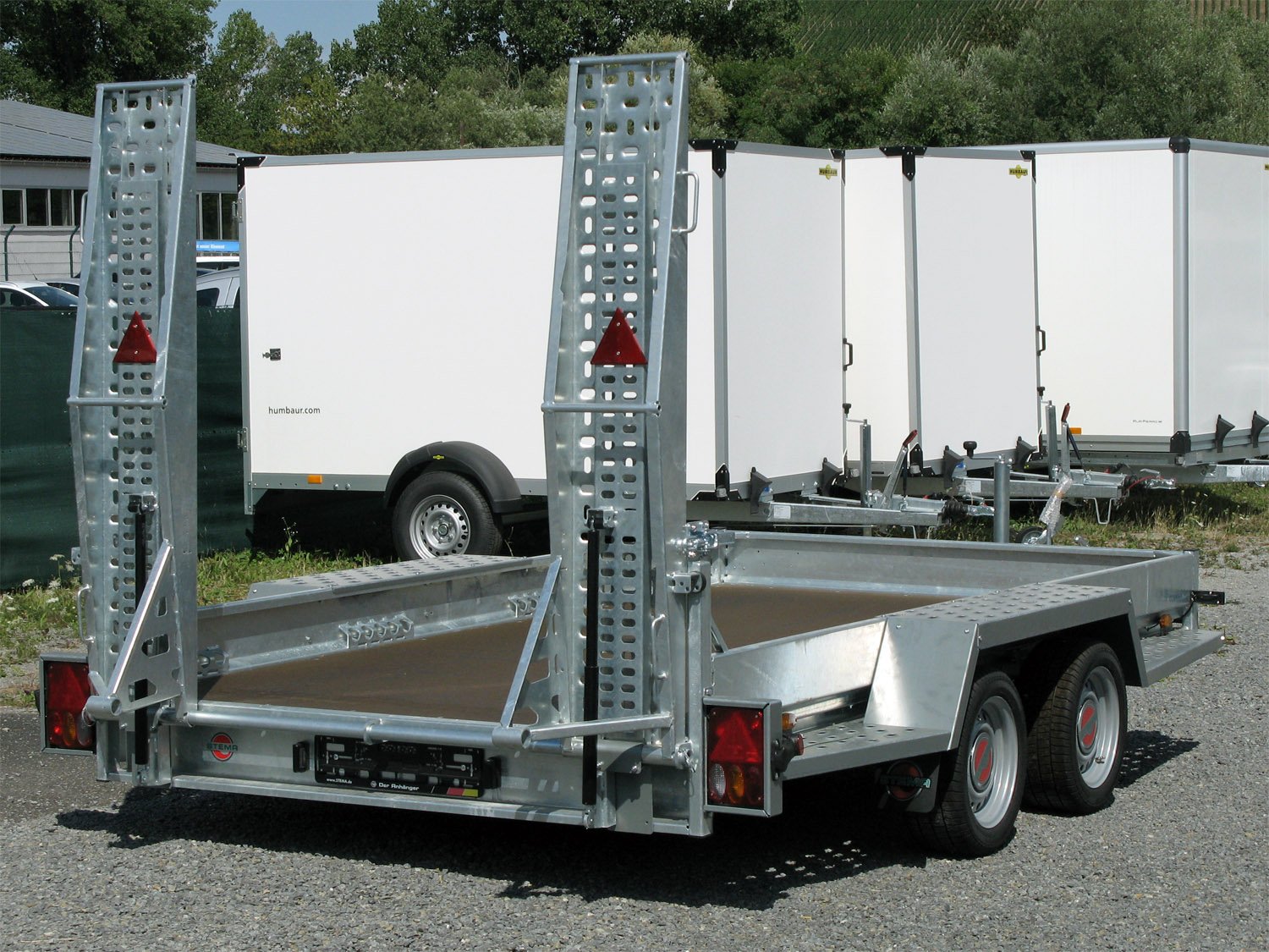 STEMA Maschinentransporter BMAT O2 35-40-18.2 – Ladefläche 400 × 180 cm – 3500 kg – Tandemachser – Ansicht 1