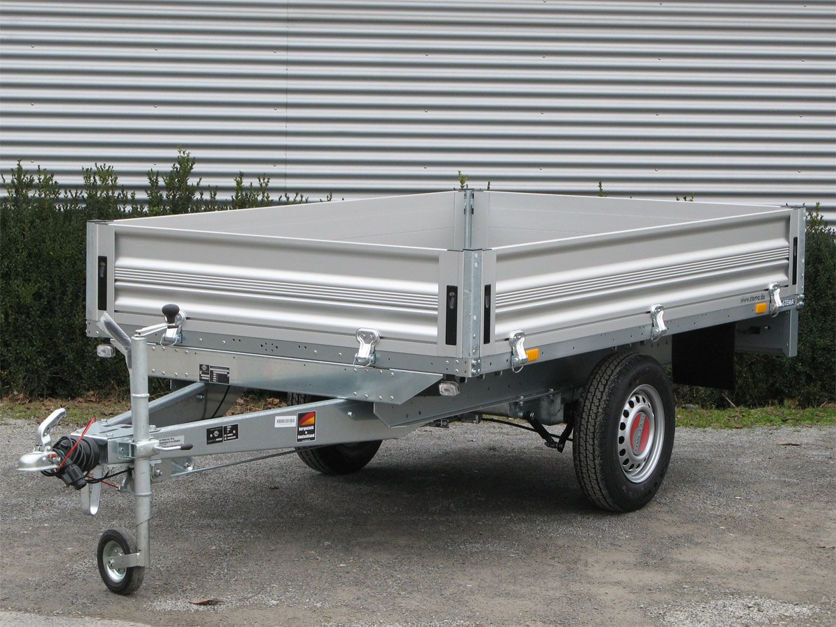 STEMA Pritschenhochlader SH O2 10-25-13.1 – Alu-Bordwand – Ladefläche 251 × 128 cm – 1000 kg – Einachser – Ansicht 1
