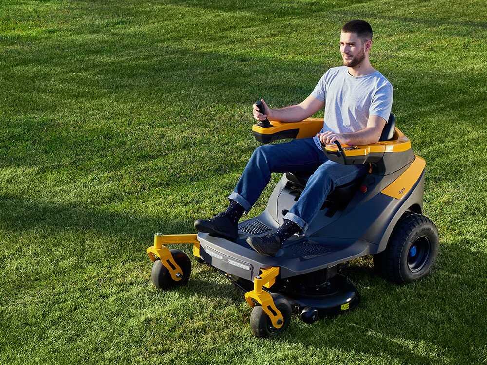 Stiga Gyro 500e Akku-Rasentraktor – 98 cm Schnittbreite – Automatisch – Ansicht 2