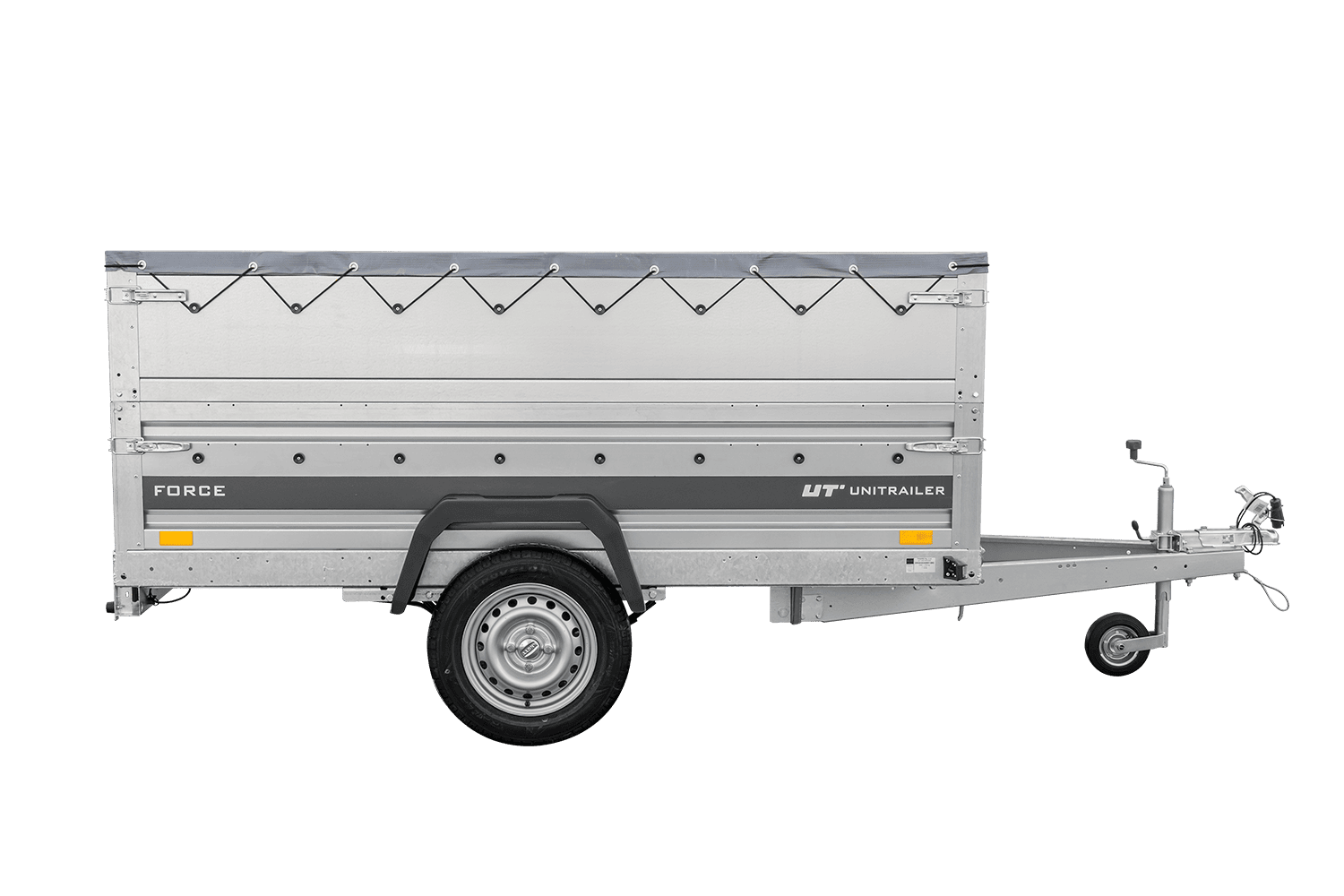 UNITRAILER Force 230/R KIPP – PKW-Anhänger 230,9 × 126,1 cm – 750 kg – Einachser – mit Blattfederung – mit geschweißtem Rahmen – flache graue Plane – Zusatzbordwände: zusätzliche Vollwand-Stahlbordwände – mit Flachplanenträger – Ansicht 4