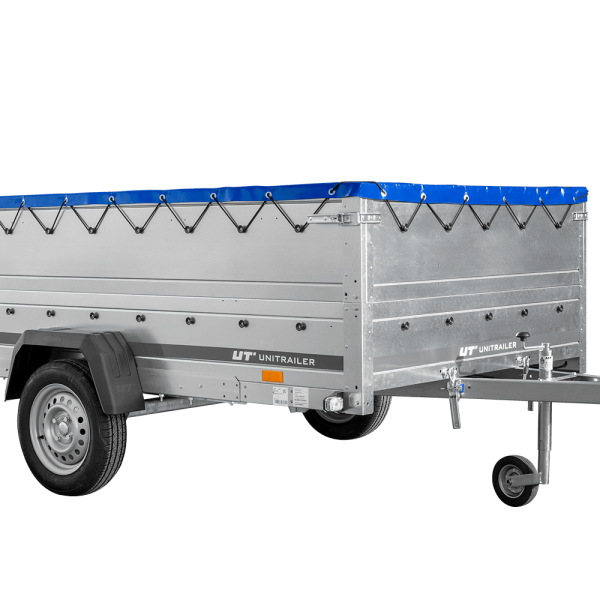 UNITRAILER Garden 265/R KIPP – PKW-Anhänger 264,3 × 149,9 cm – 750 kg – Einachser – mit Blattfederung – flache blaue Plane – Zusatzbordwände: zusätzliche Vollwand-Stahlbordwände – mit Flachplanenträger – Ansicht 1