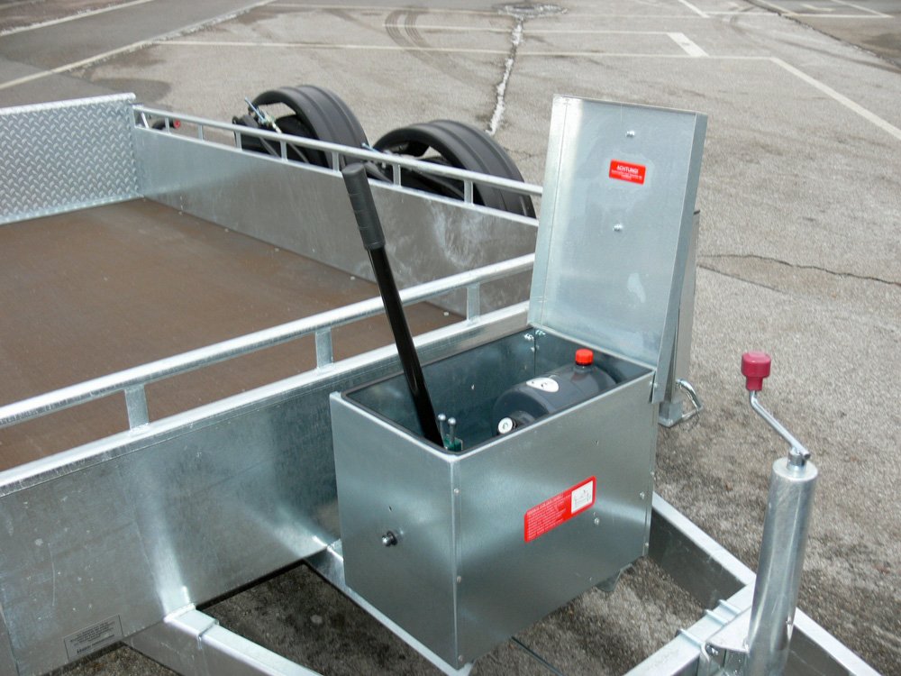 Unsinn Absenkanhänger UAG 3017-30-14 – Absenkanhänger – Ladefläche 300 × 175 cm – 3000 kg – Tandemachser – Ansicht 5