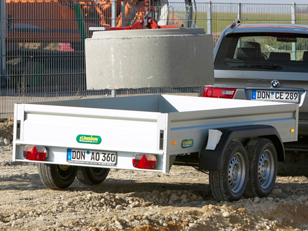 Unsinn Kastenanhänger UT 2514-20-13 – Ladefläche 250 × 140 cm – 2000 kg – Tandemachser – Ansicht 2