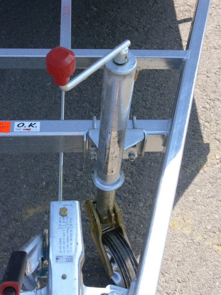 Unsinn Kofferanhänger UKH 4820-26-10 – Ladefläche 486 × 204 cm – 2600 kg – Tandemachser – Ansicht 2