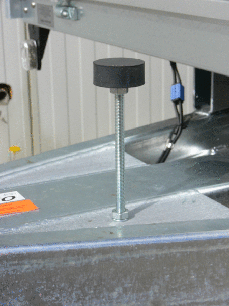 Unsinn Langmaterialtransporter ULM 5420-35-14 – Langmaterial Anhänger – Ladefläche 546 × 204 cm – 3500 kg – Tandemachser – Ansicht 2