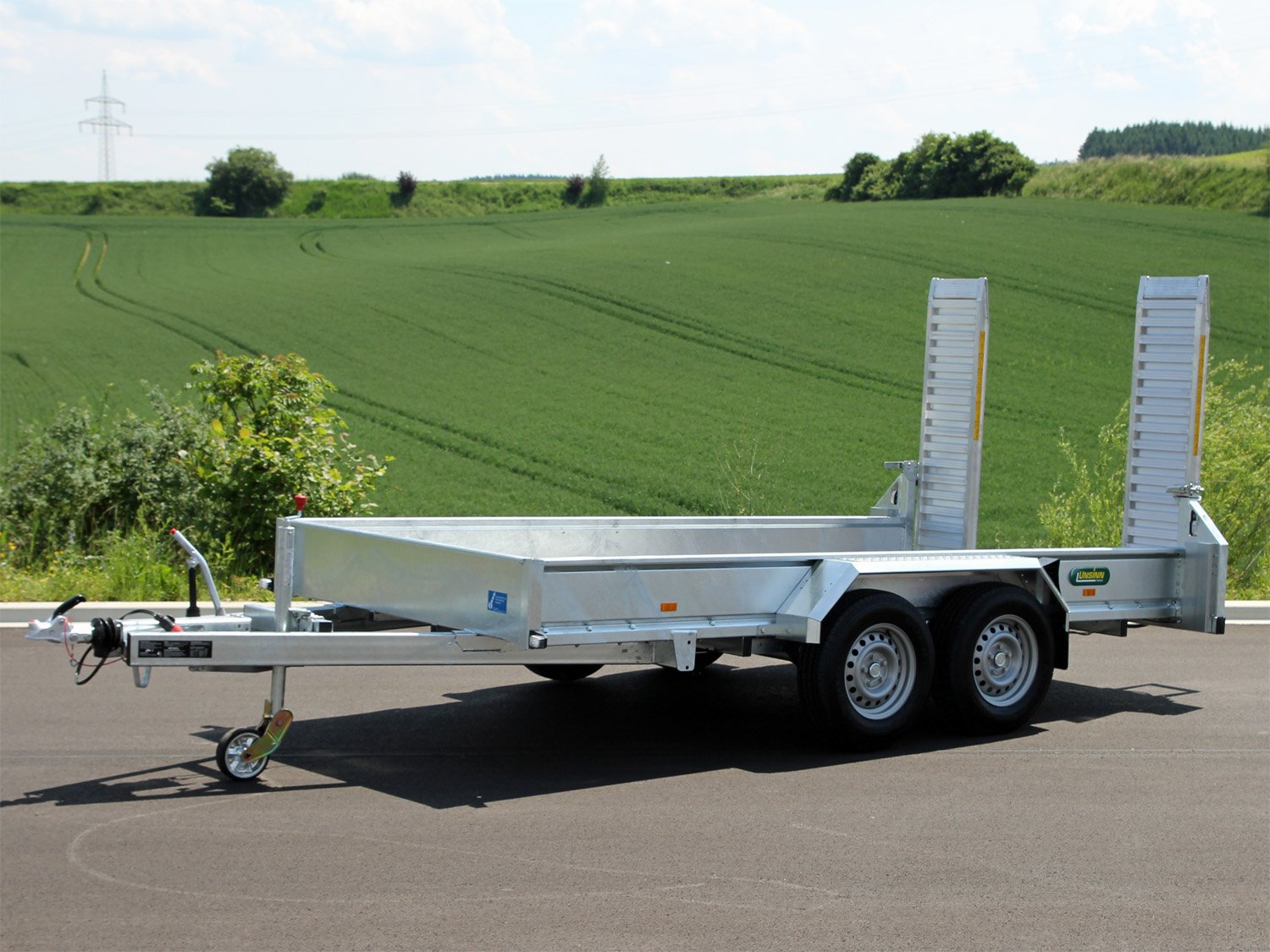 Unsinn Maschinentransporter UB 3618-30-14 – Ladefläche 360 × 180 cm – 3000 kg – Tandemachser – Ansicht 1
