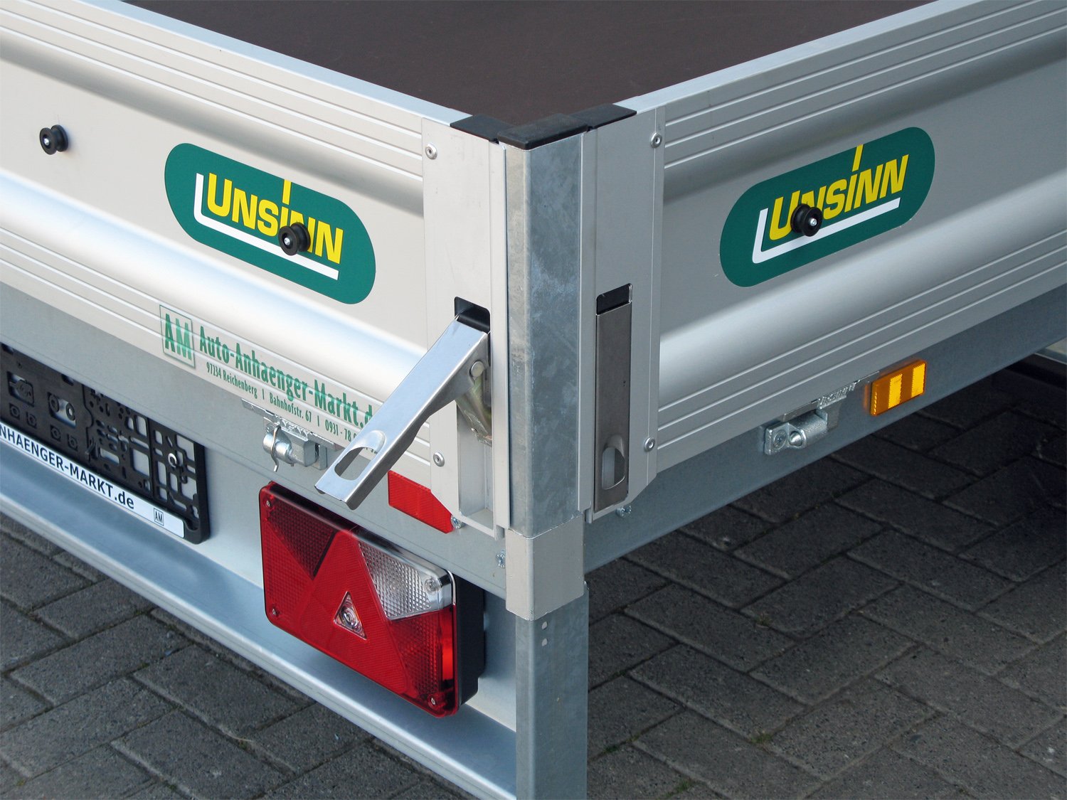 Unsinn Pritschenhochlader UH 2315-15-13 – Ladefläche 230 × 150 cm – 1500 kg – Einachser – Ansicht 5