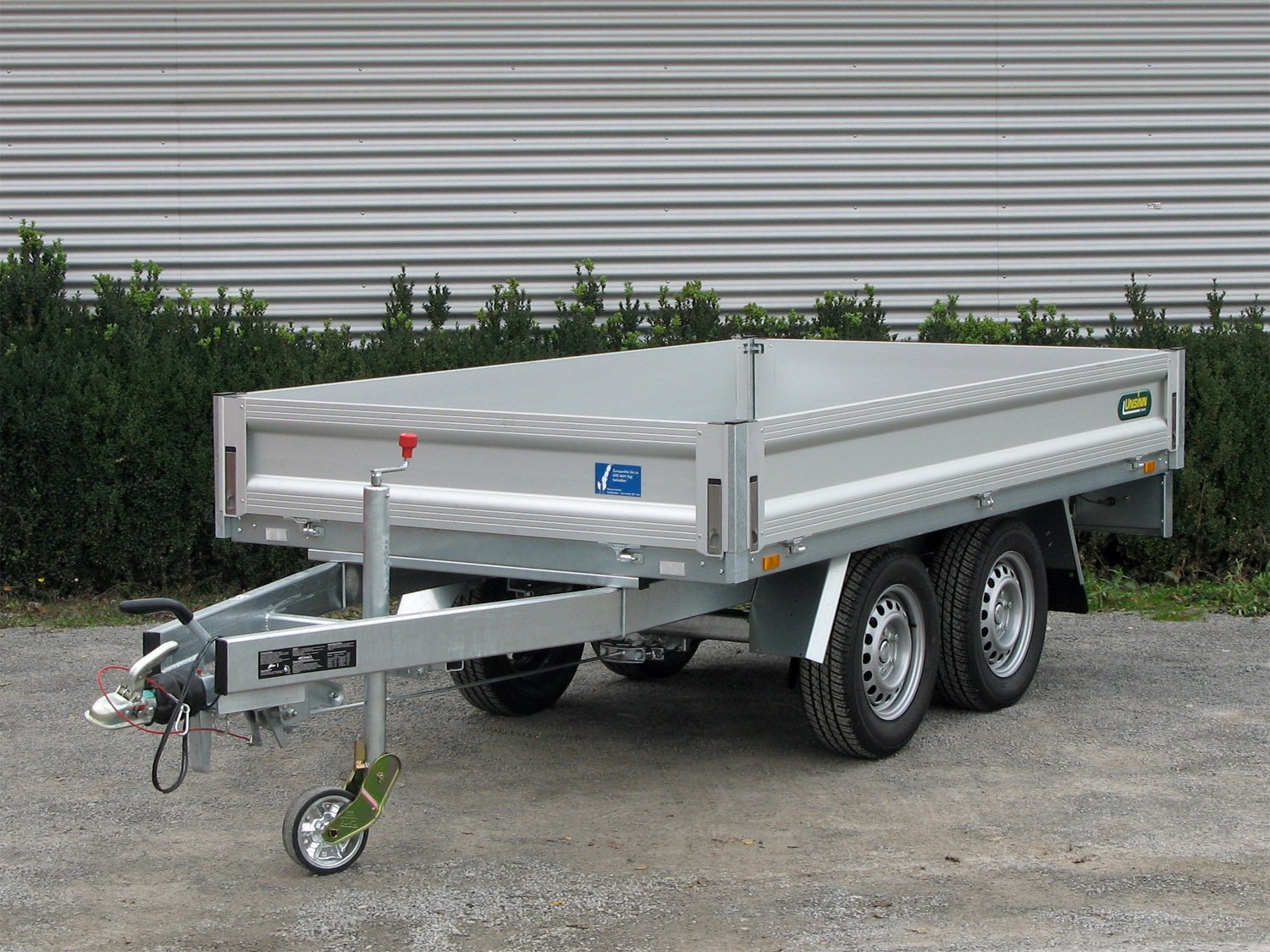 Unsinn Pritschenhochlader WEB 22 H 2715-20-13 – Ladefläche 276 × 150 cm – 2000 kg – Tandemachser – Ansicht 1
