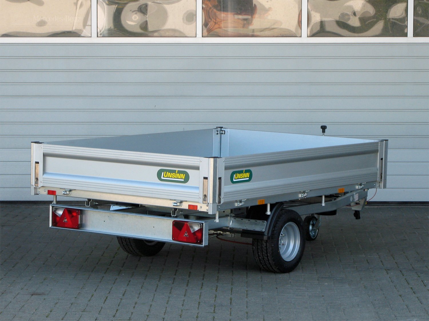 Unsinn Rückwärtskipper UHK 2315-15-10 – Pumpless, 8 Zurrpins 100km/h Ausführung – Ladefläche 230 × 150 cm – 1500 kg – Einachser – Ansicht 5
