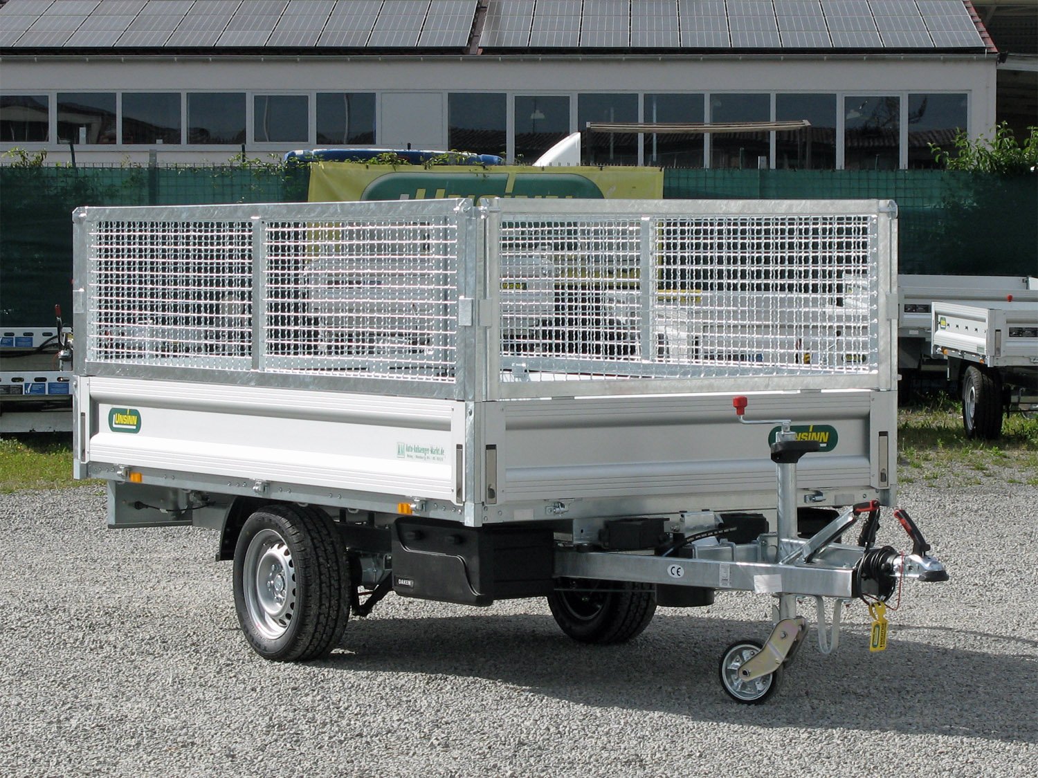 Unsinn Rückwärtskipper UHK 2715-15-13 – Pumpless. Gitteraufsatz Spinnlock – Ladefläche 276 × 150 cm – 1500 kg – Einachser – Ansicht 4