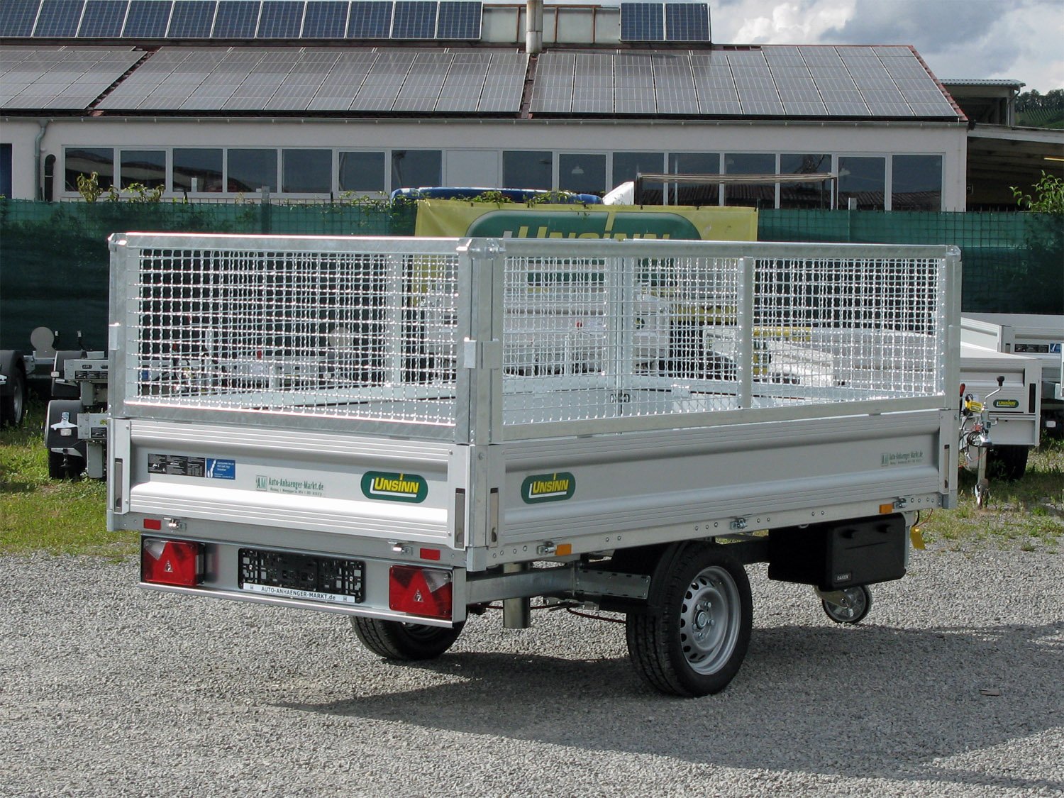 Unsinn Rückwärtskipper UHK 2715-15-13 – Pumpless. Gitteraufsatz Spinnlock – Ladefläche 276 × 150 cm – 1500 kg – Einachser – Ansicht 5