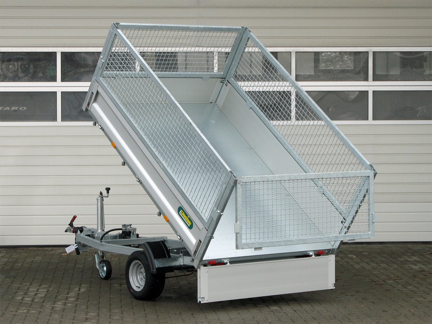 Unsinn Rückwärtskipper WEB 30 HK 2315-13-10 – Pumpless, Spinnlock, Gitteraufsatz – Ladefläche 230 × 150 cm – 1300 kg – Einachser – Ansicht 1